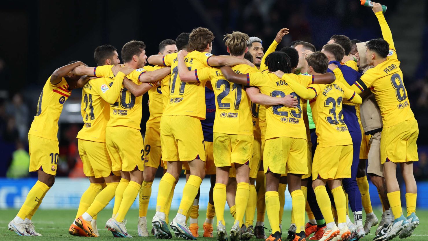 感到无比温 感到无比温